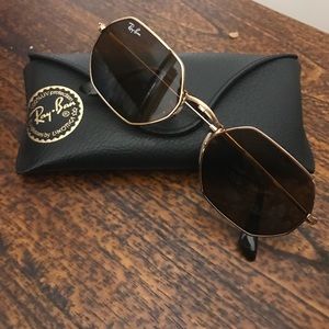 Ray-Ban octagonal flat lense